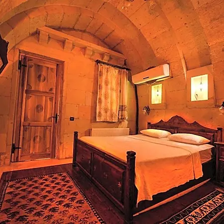 Vineyard Cave 2*