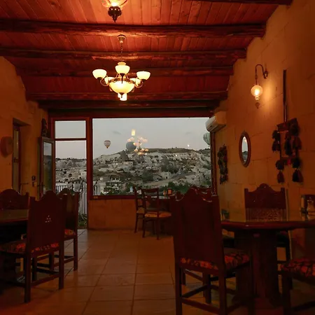 Vineyard Cave Hotel 2*