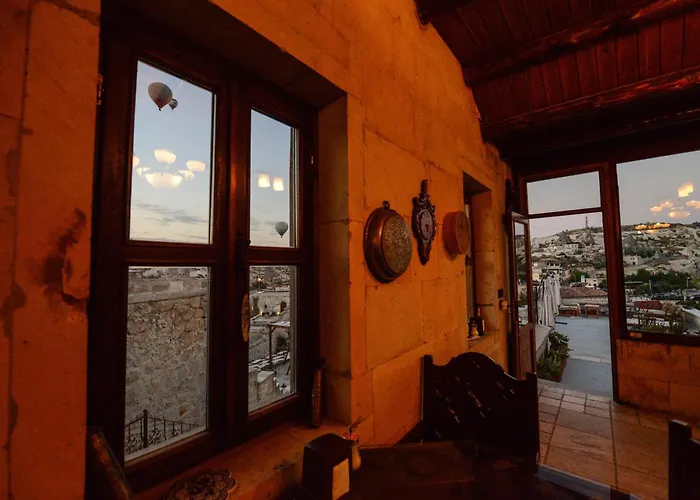 Vineyard Cave Hotel 2*