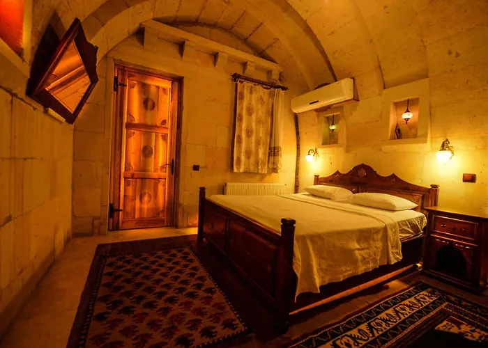 Vineyard Cave גורמה