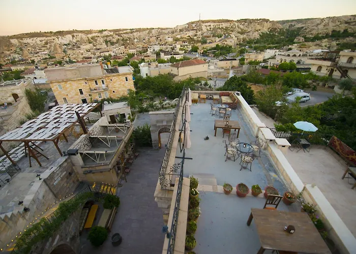 Vineyard Cave גורמה